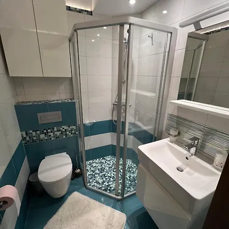 Cozy In Center With Free Parking Apartment Klaipeda